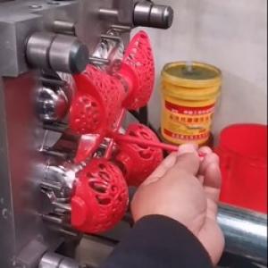 видео игрушечный мяч 4 гнезда