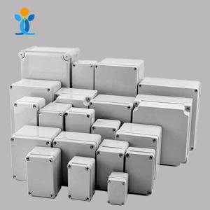 Пластиковые корпуса IP 67 с антипиреном Пластиковые корпуса IP 67 с антипиреном